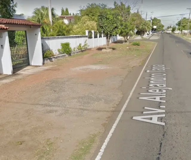 Aguadulce District Headquarters - Double Access Lot