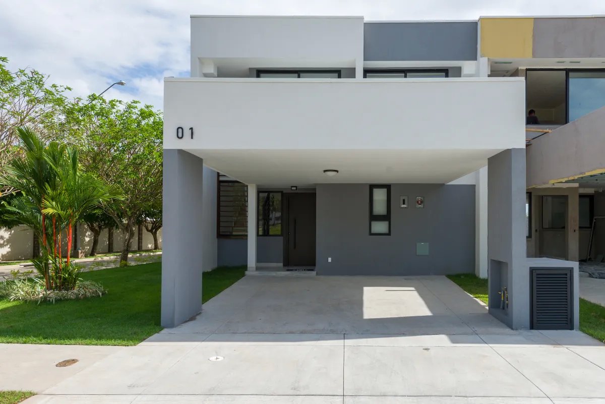 Spacious 183m² Townhome in Imaterra, Alere B Model Immediate Delivery!