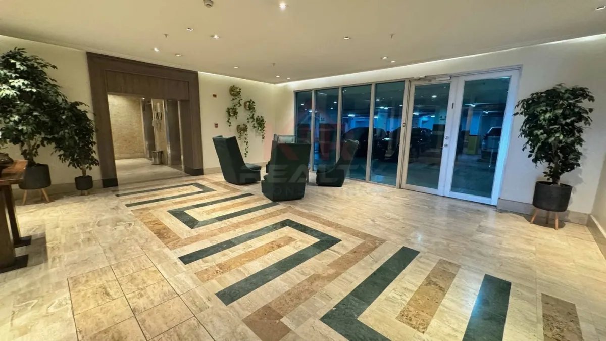 Alquilo apartamento totalmente remodelado y amoblado-PH TAO