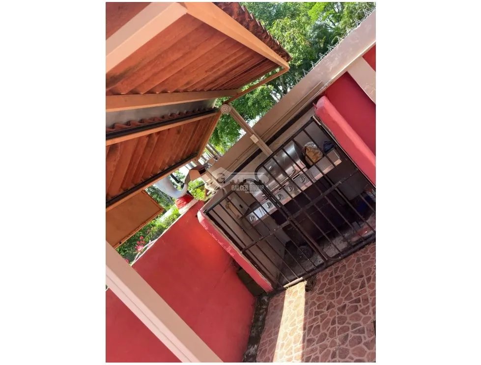 SE VENDE CASA EN CHAME LA PAZ  538 M2  COMPLETAMENTE CERCADA