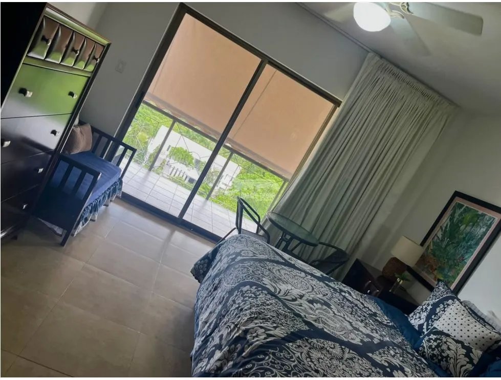 FOR SALE: 219M² APARTMENT IN PUNTA BARCO PH EL QUETZAL WITH BALCONY