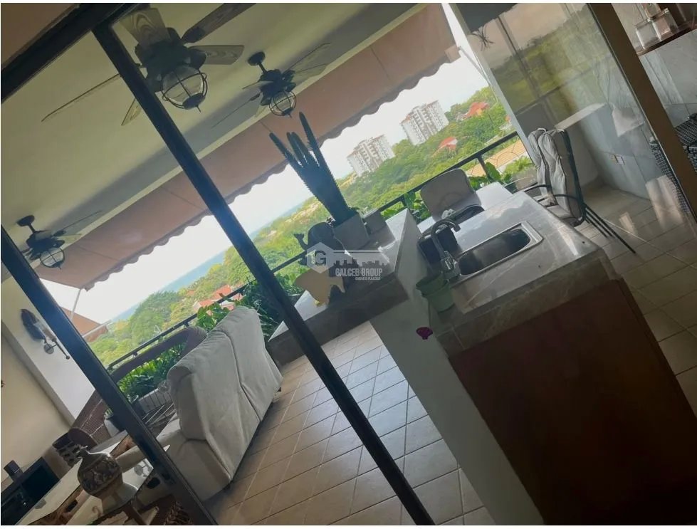 PUNTA BARCO RESORT / PH EL QUETZAL / 3 BEDROOMS / 219M2 / BALCONY