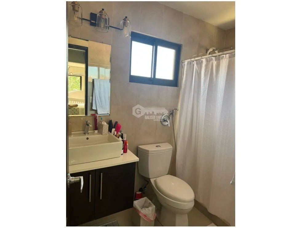 SE VENDE AMPLIA CASA 328M EN COSTA VERDE PH SUNSET HILLS CON TERRAZA