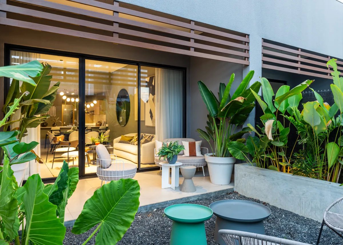 Exclusive and Spacious Premium Duplex in PH Stella - Immediate Delivery