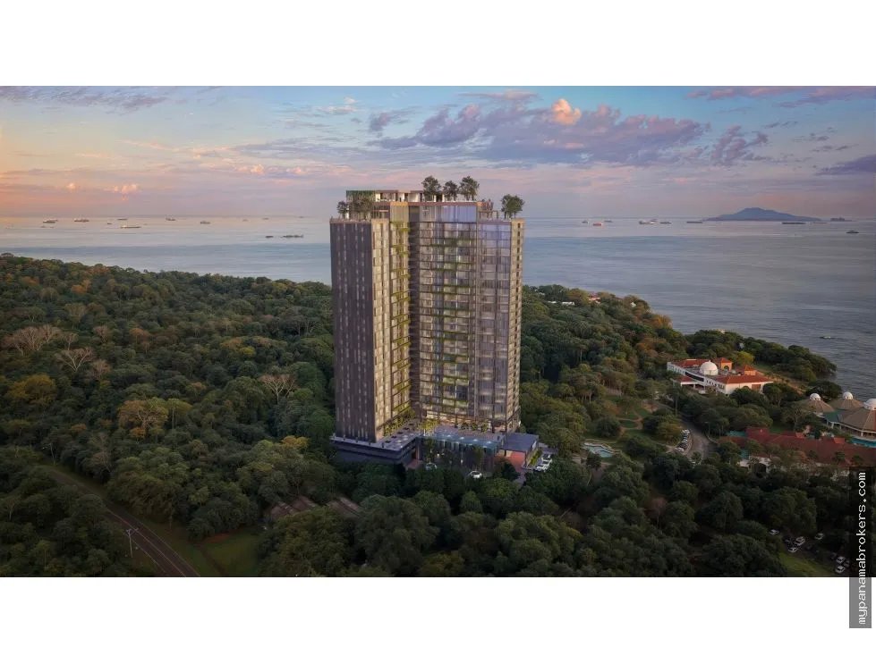 Apartment For Sale in Playa Bonita