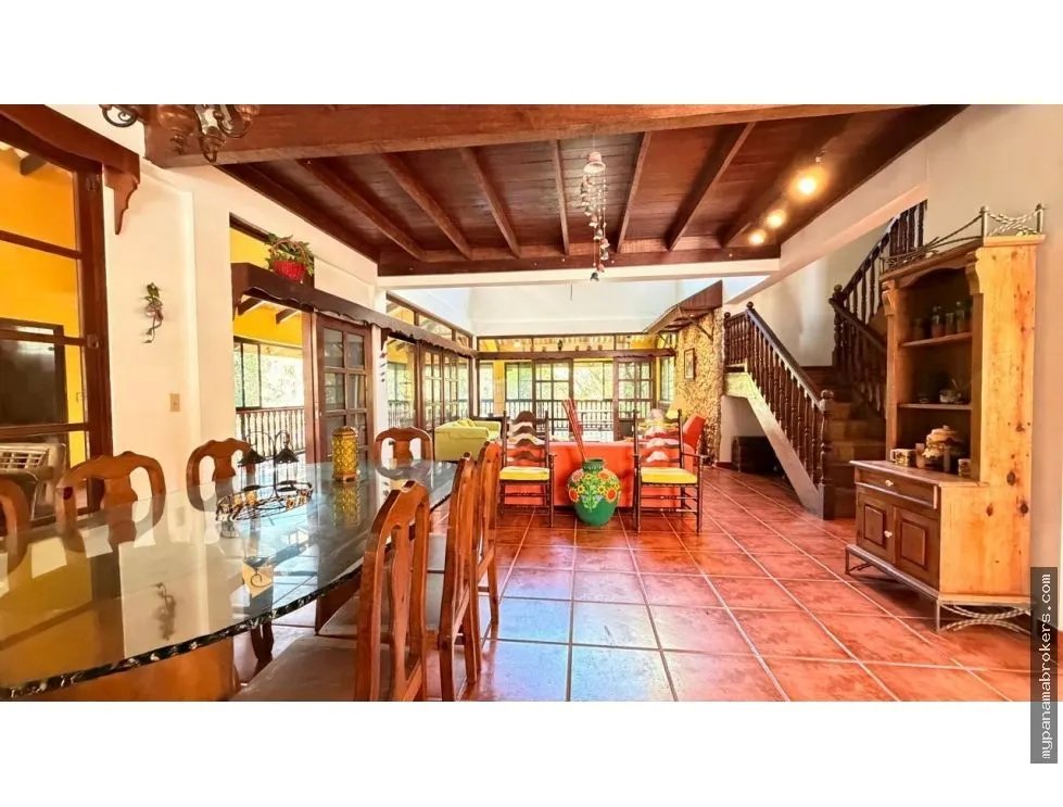Se Vende Casa en Altos de Cerro Azul - Paseo de la Fortaleza