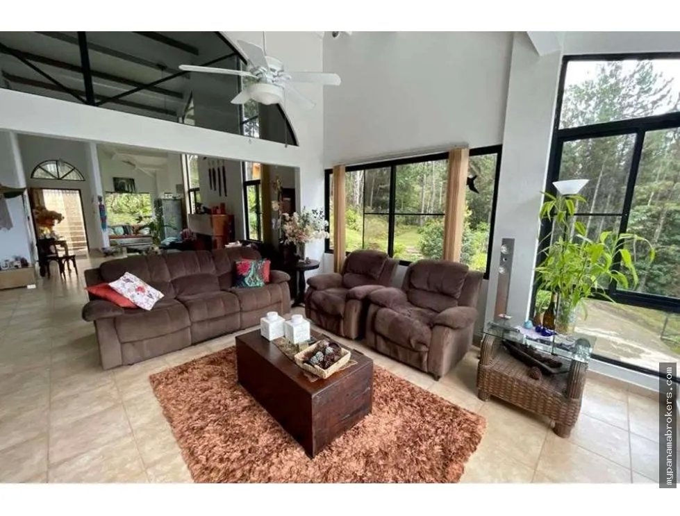 House for Sale in Altos de Cerro Azul