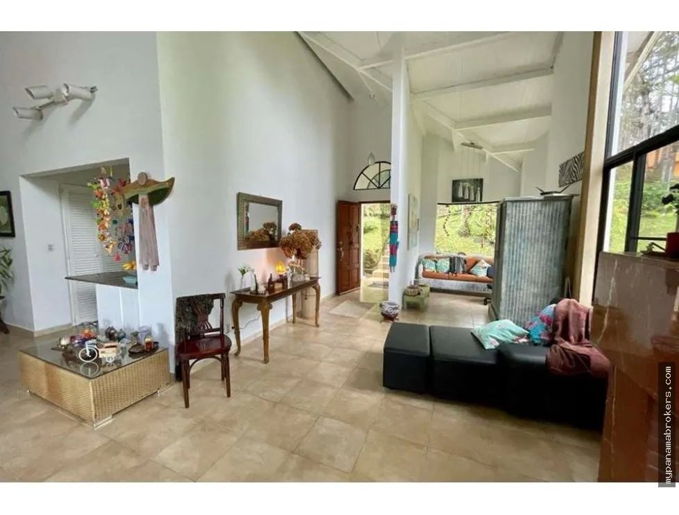 House for Sale in Altos de Cerro Azul