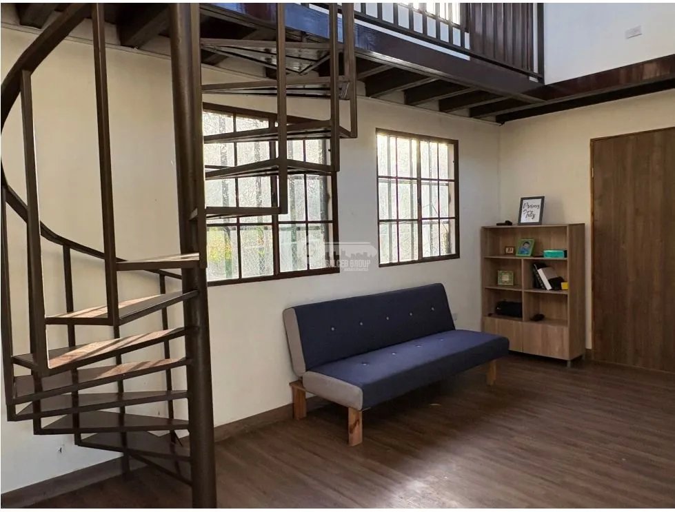 TWO-LEVEL HOUSE FOR SALE IN CHAME LLANO GRANDE 4203M WITH TERRACE