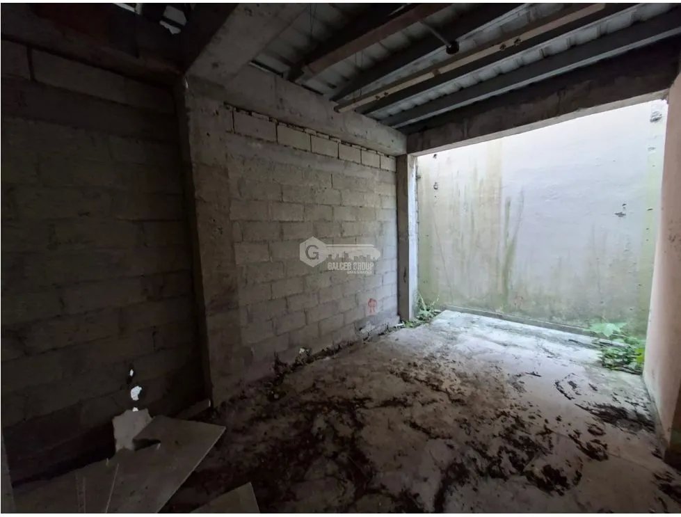 LAS CUMBRES / CUMBRESITAS / 650M / TERRENO CON CASA EN CONSTRUCCION