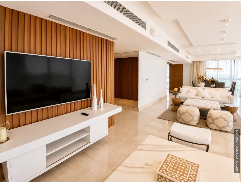 Sale of Furnished Apartment in PH Park Lane, Costa del Este