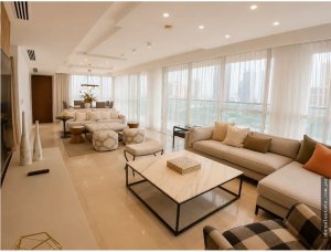Sale of Furnished Apartment in PH Park Lane, Costa del Este
