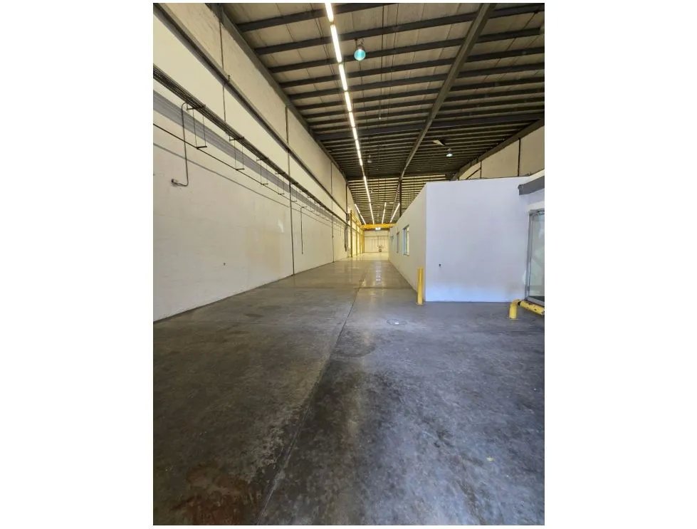 Warehouse for sale in Panama