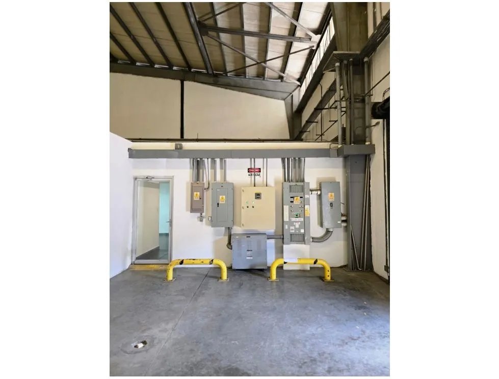 Warehouse for sale in Panama