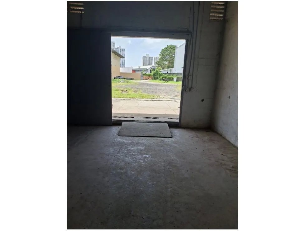 Alquiler de Galera industrial en Carrasquilla | 600m2