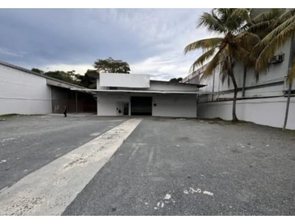 Building Lot for rent in 24 de Diciembre