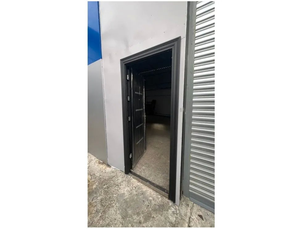 Galera Industrial en Alquiler – Parque Industrial Las Mañanitas