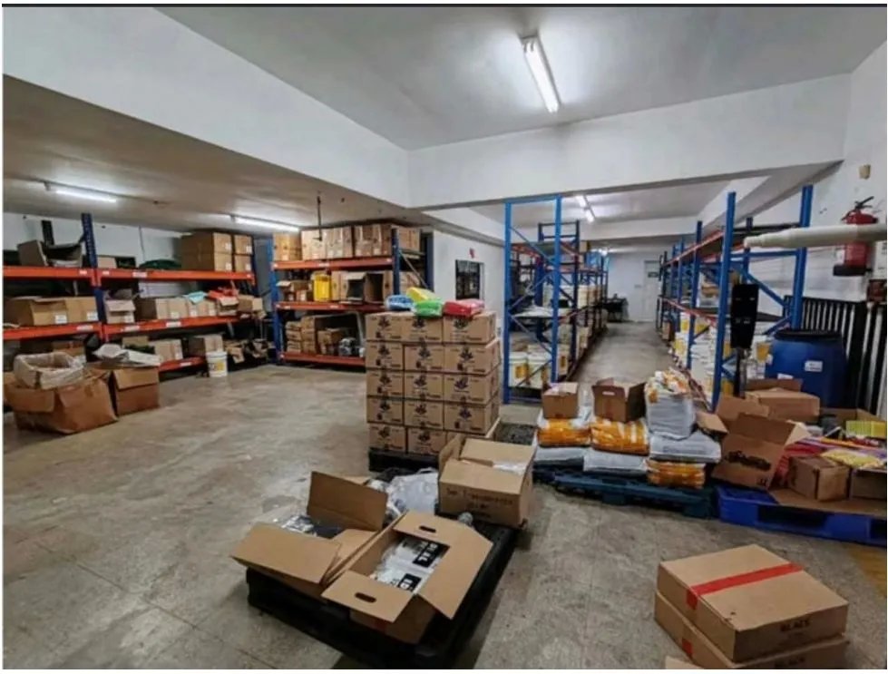 Galera Comercial / Industrial en Venta – Orillac, Betania
