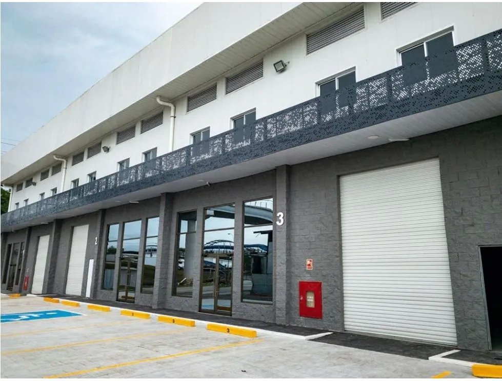 Galera en Alquiler en Vía Tocumen – 460 m²