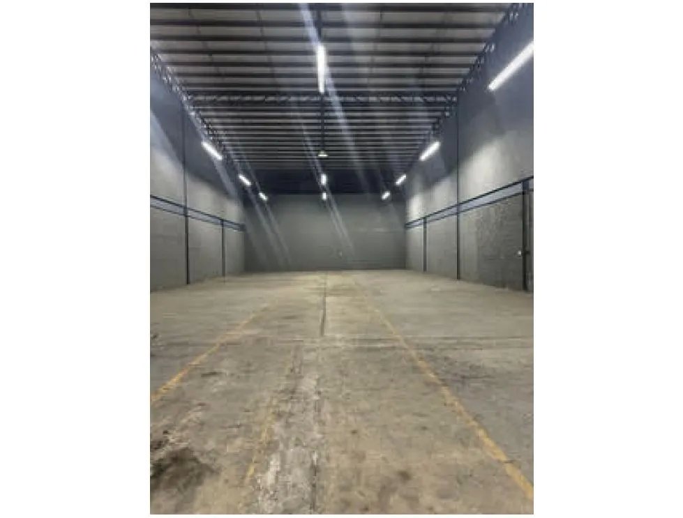 Warehouse Rental in Mañanitas 1,167 M2
