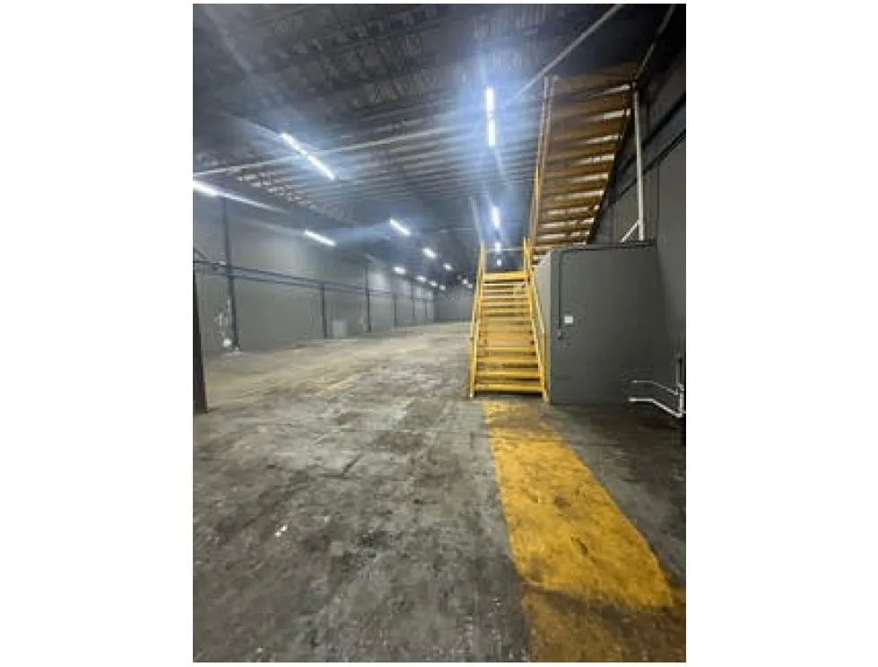 Warehouse Rental in Mañanitas 1,167 M2