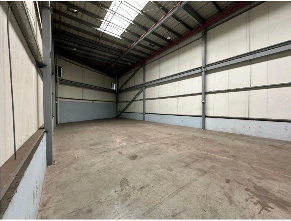 Commercial Warehouse for Rent on Via Tocumen, 480M2, $3,845