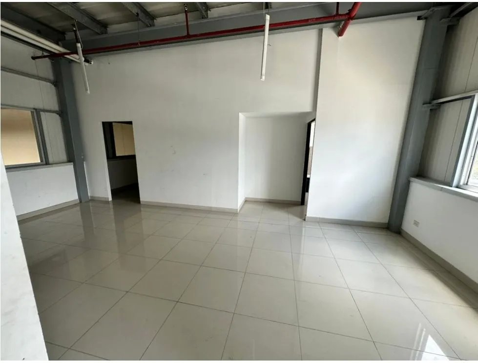 Commercial Warehouse Rental on Via Tocumen 323m2, $2,591