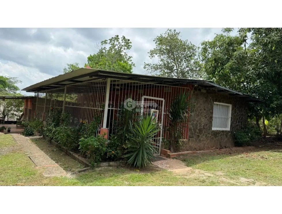 CAPIRA / SANTA ROSA / 3 BEDROOM / 2612M / GREEN AREAS / 2 TERRACES