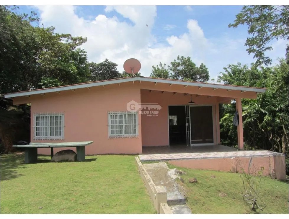 House for Sale in Cocle Las Minas - 10,705 M2 with Natural Surroundings