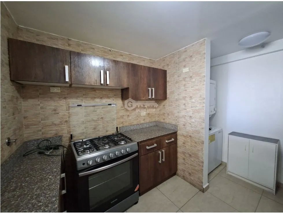 FOR RENT: FURNISHED APARTMENT IN CONDADO DEL REY, TERRAZAS DEL REY, 80 SQ M