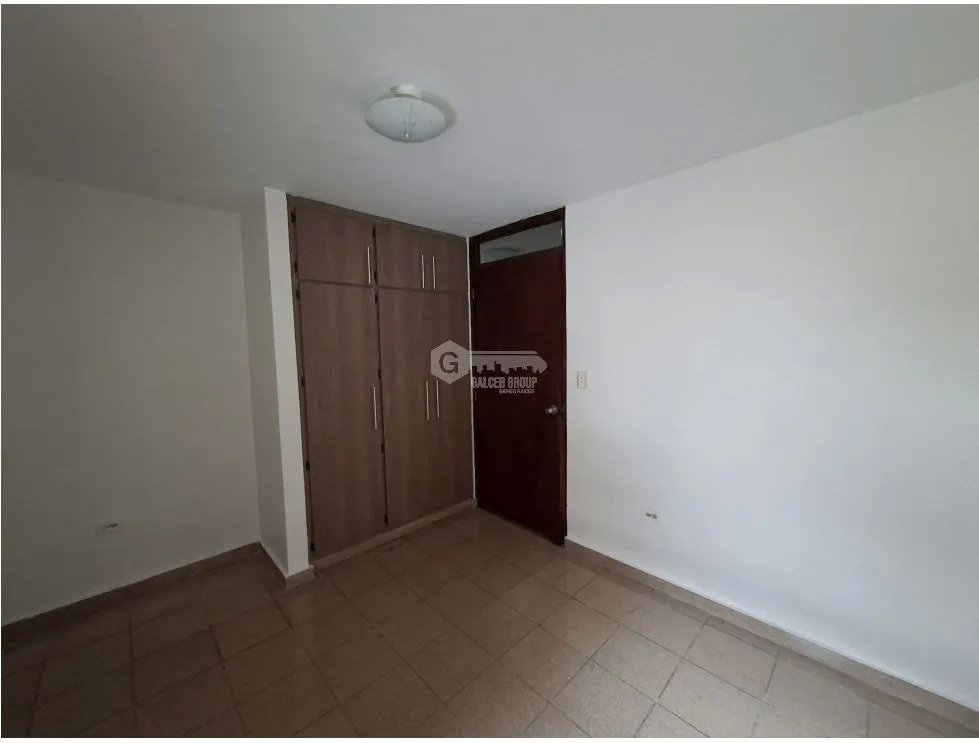 EL CANGREJO / HILTON PARK / 92M / 2 BEDROOMS / 2 BATHROOMS / VACANT
