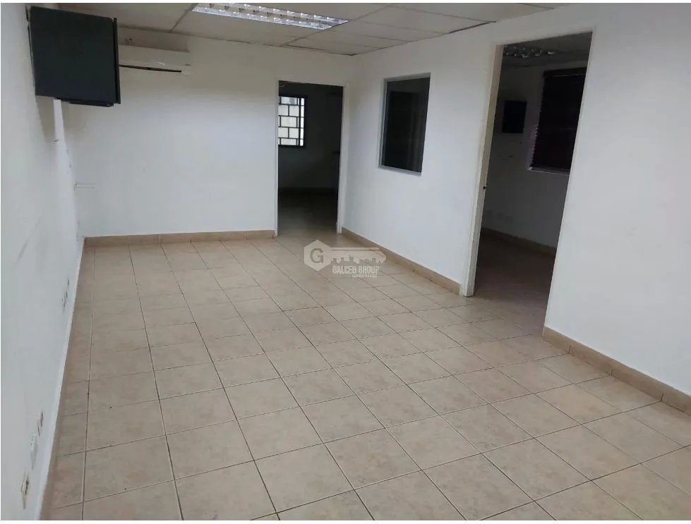OFFICE / ANCON BALBOA LA BOCA / 260M / DIVISIBLE / AIR CONDITIONING