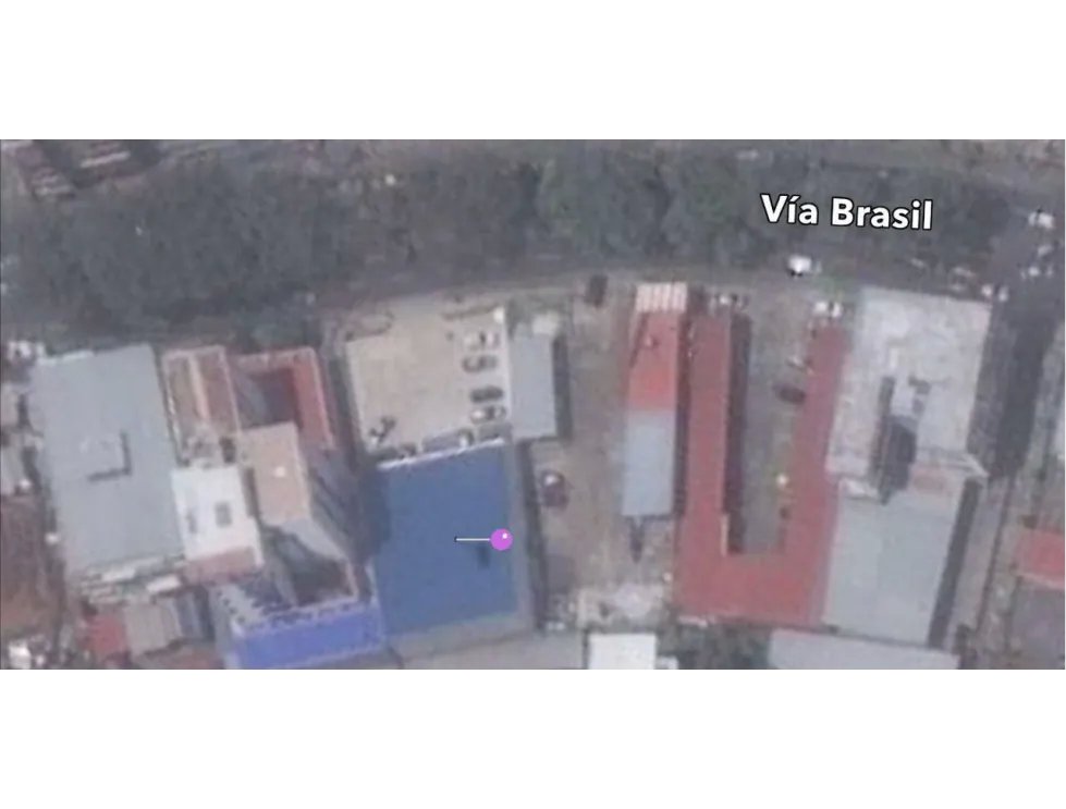 Sale of Land with Commercial Spaces in El Carmen 918m2 RM3-C2