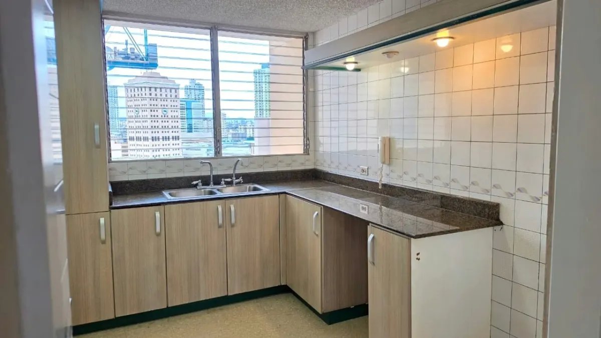 Opportunity to Acquire a Centrally Located Apartment in Obarrio, PH Monaco