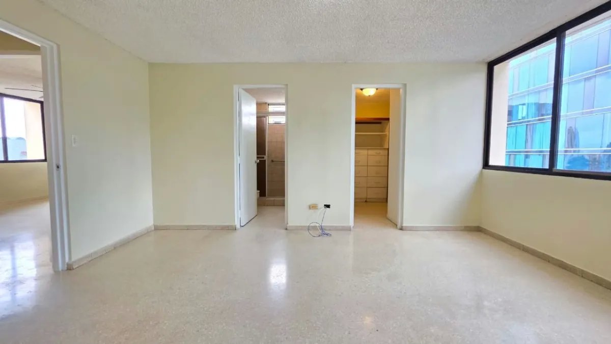 Opportunity to Acquire a Centrally Located Apartment in Obarrio, PH Monaco