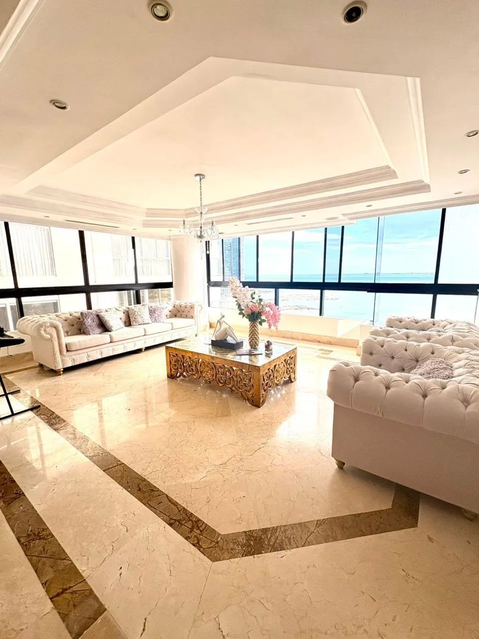 Unique Oceanfront Opportunity, PH Princesa del Mar – Avenida Balboa