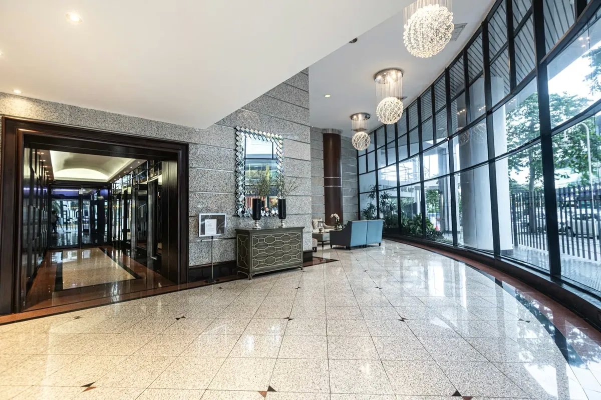 Bargain PH Los Delfines 280m² Remodeled and Ocean View