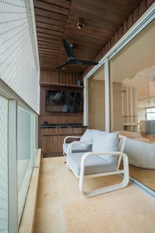 Beautiful and Spacious Apartment in Punta Pacífica, 100% Remodeled