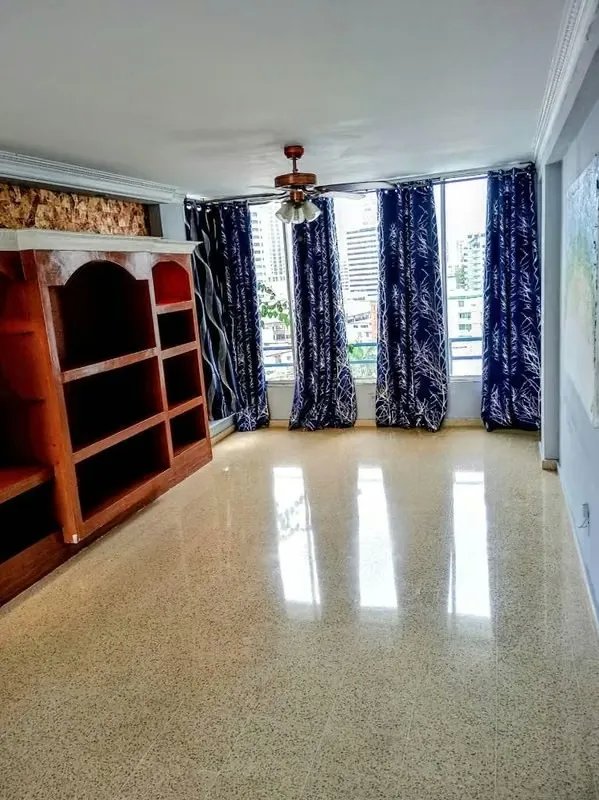 Spacious 161 m² Apartment in El Cangrejo