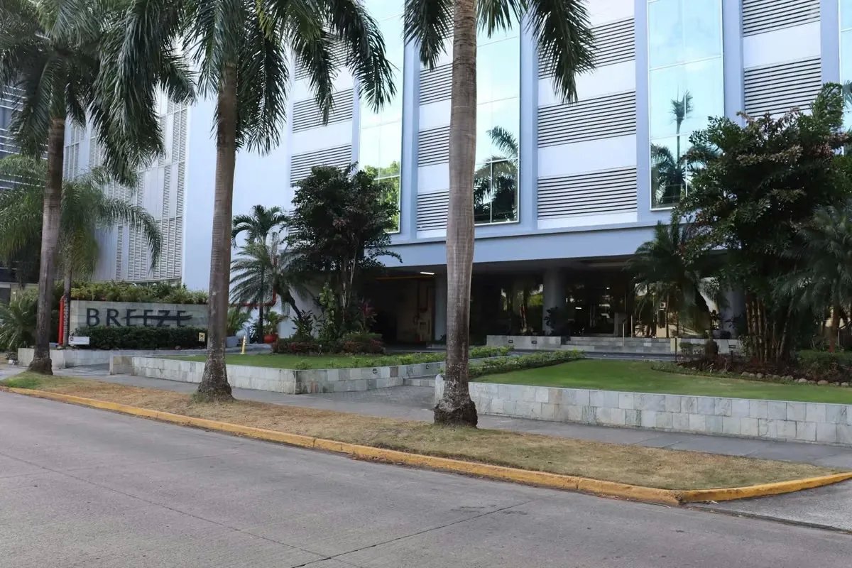 PH Breeze Costa del Este 242 m², 3 Bedrooms + Maid's Quarters, Never Lived In