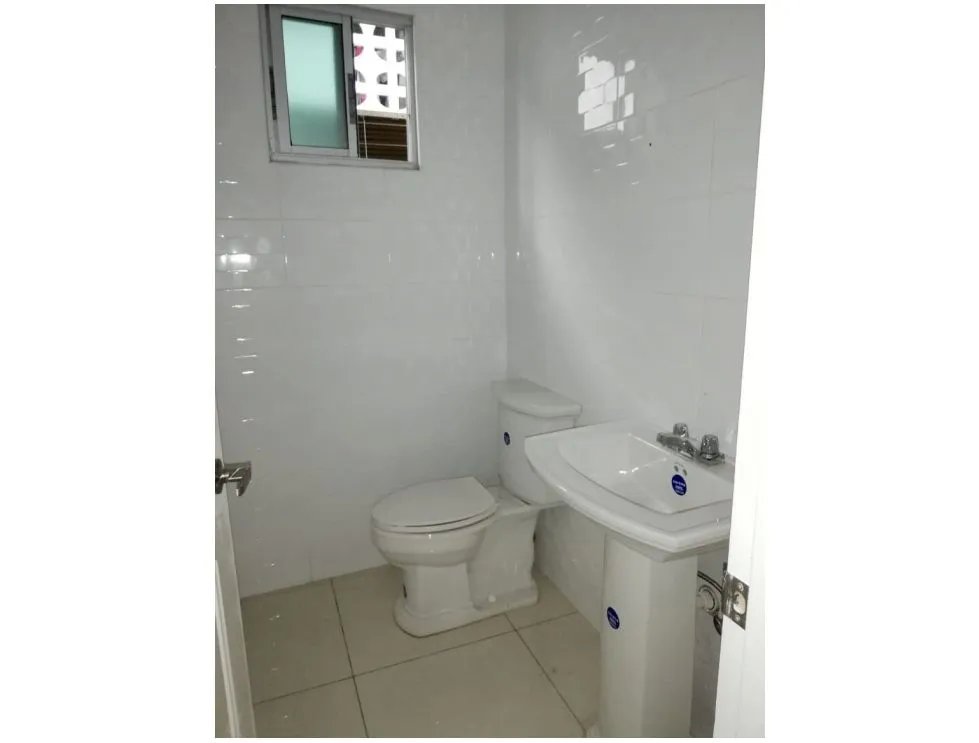 Office Rental in PH Neo Plaza, El Cangrejo. LM