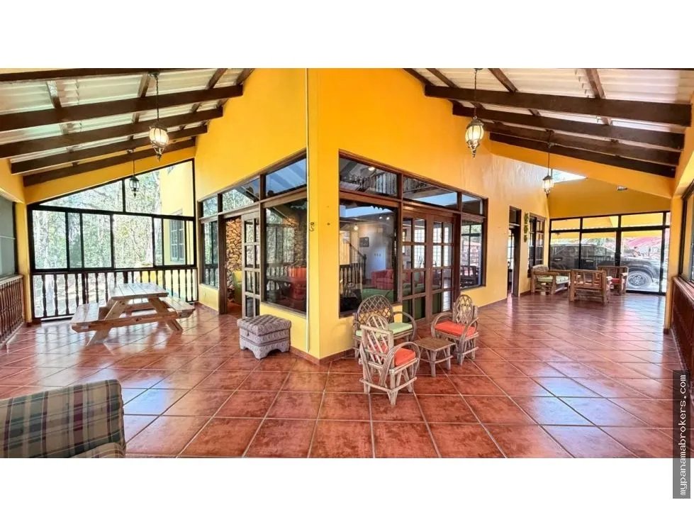 Se Vende Casa en Altos de Cerro Azul - Paseo de la Fortaleza
