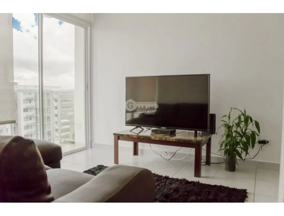 Vía España / Metropolitan Park / 2 Bedrooms / Balcony / White Appliances