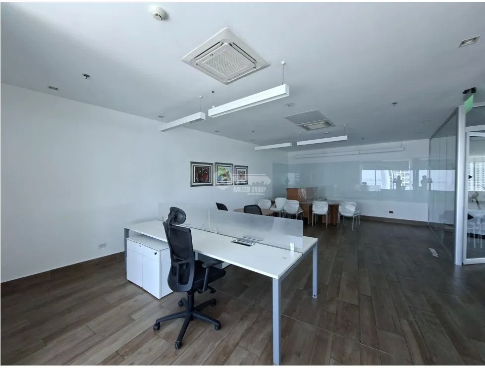 Office for Rent Costa del Este Plaza del Este 340M Spacious Furnished