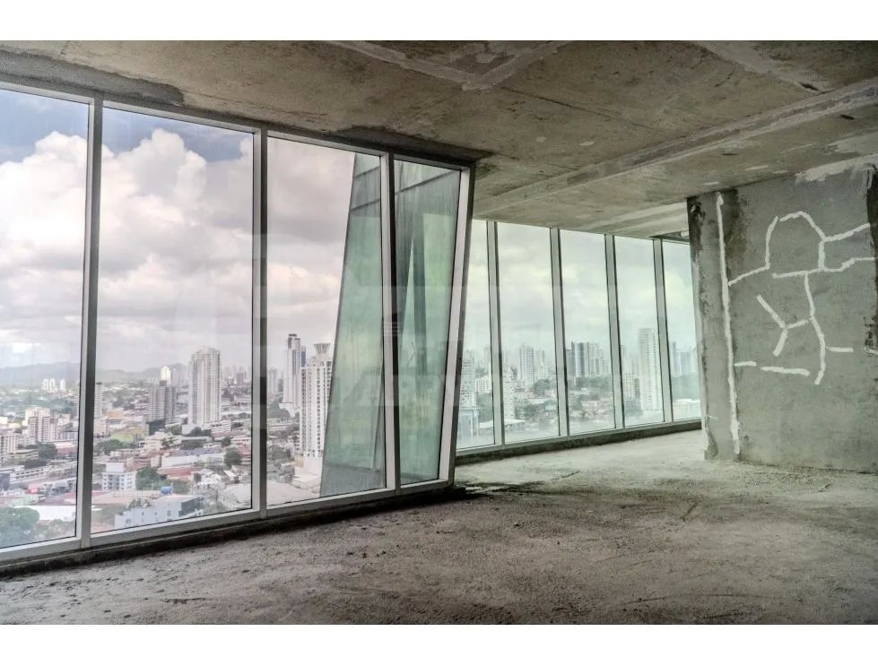 Alquiler de oficinas en Fortune Plaza, Obarrio. L/Y