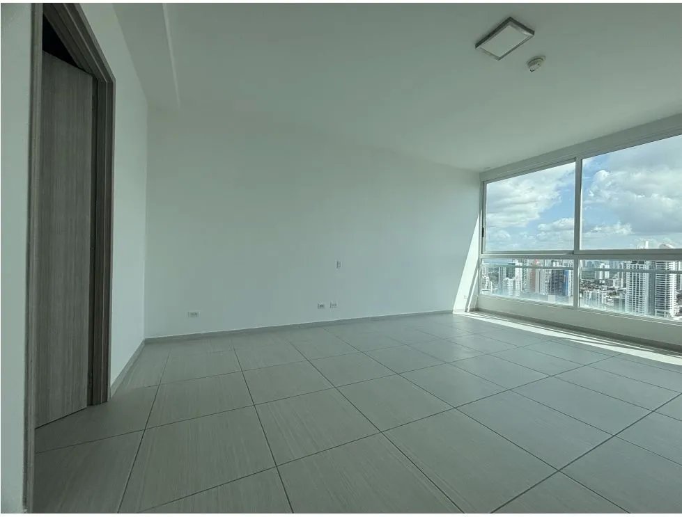 Penthouse for Sale at The Towers – San Francisco. YP