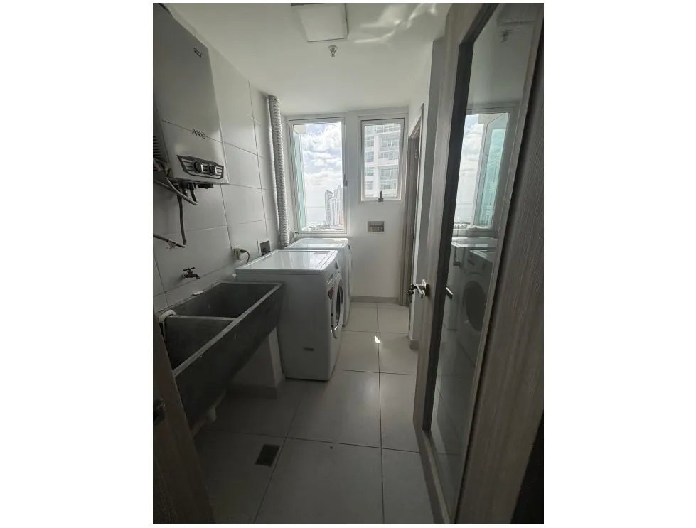 Penthouse for Sale at The Towers – San Francisco. YP