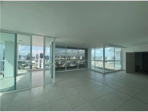 Penthouse for Sale at The Towers – San Francisco. YP