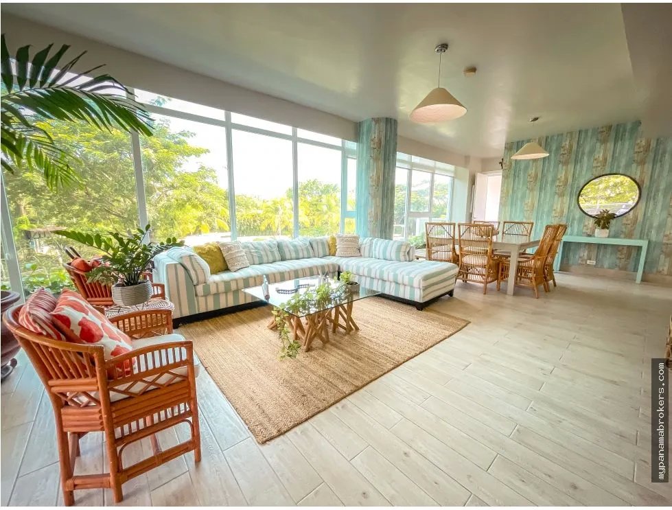 Apartment for Sale in Punta Barco, San Carlos