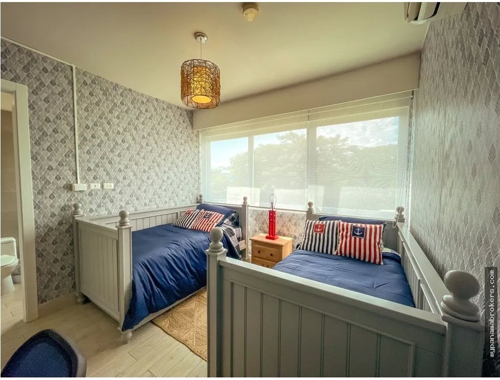Apartment for Sale in Punta Barco, San Carlos